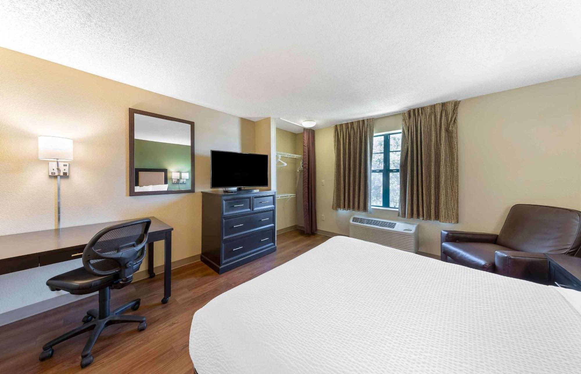 Extended Stay America Suites - Orange County - Irvine Spectrum Exterior photo